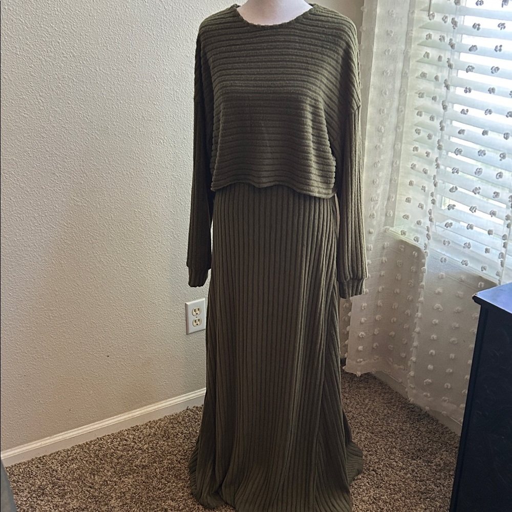 Olive Green Ribbed Maxi Dress Set